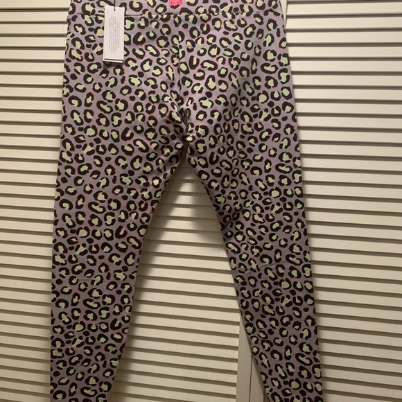 UGG MULTI COLOR LEGGING. - Picture 4 of 5
